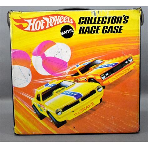Mattel Redline Era Hot Wheels 72 Car Carrying Case