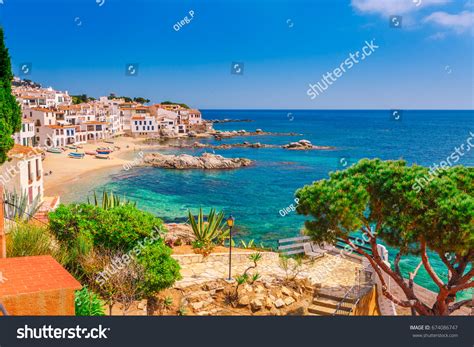 525,210 Beaches Spain Images, Stock Photos & Vectors | Shutterstock