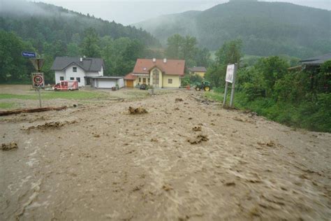 Unwetter Sorgen Für Überflutungen In Niederösterreich