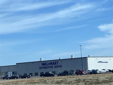 WALMART DISTRIBUTION CENTER 6068 - Sanger TX - Hours, Directions