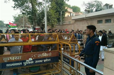 Sp Feud Akhilesh Supporters Gather Outside His 5 Kalidas Residence In