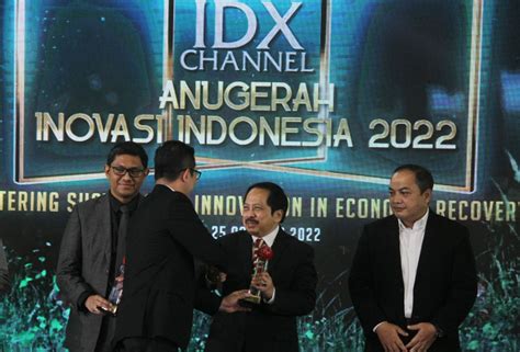 Smartfren Tiga Kali Juara Raih Penghargaan IDX Channel Anugerah