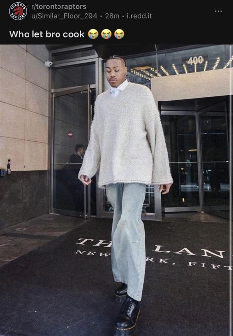 Who Let ScootBarn Dress Like A 14 Yr Old Emo Lesbian R Nbacirclejerk