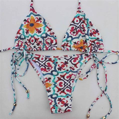 5 Hot Sexy Aninha Kusma Bikini Pics