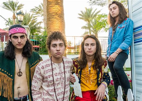 El Estilo De Greta Van Fleet La Banda Revelación Del 2018 Viste La Calle