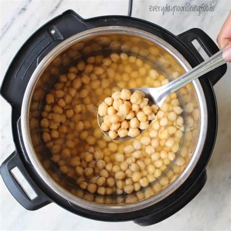 Easy Instant Pot Chickpeas Garbanzo Beans Soak And No Soak Everyday Nourishing Foods