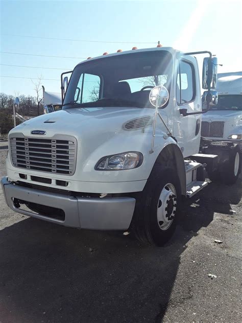 2014 Freightliner M2 106 For Sale Day Cab 528642