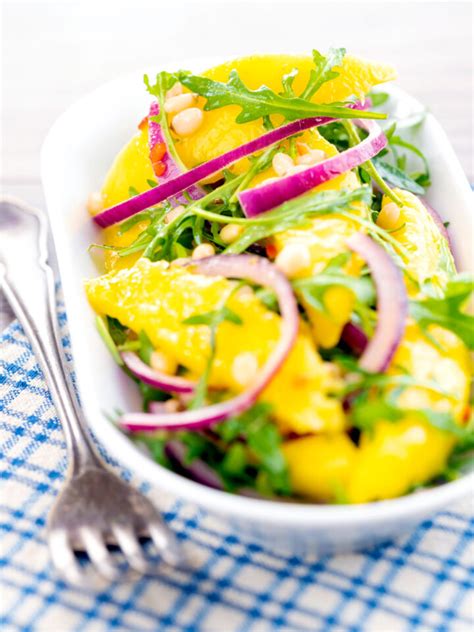 Spicy Mango Salad With Rocket Krumpli