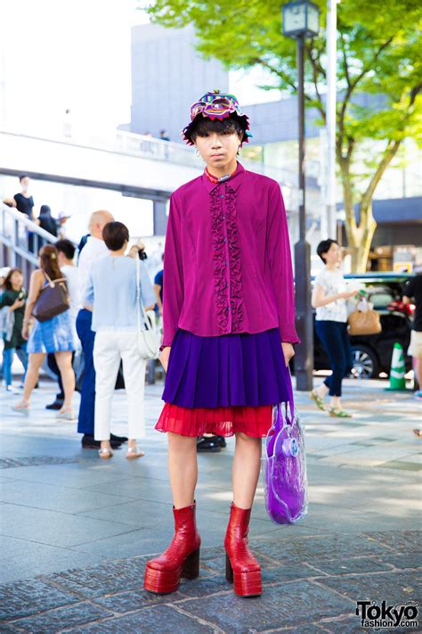 Harajuku Boy In Colorful Resale Street Style W Ruffle Shirt Layered