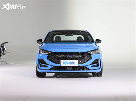 【2022款福克斯三厢 三厢 Ecoboost 180 自动st Line整体外观 17361张图片】汽车图片大全爱卡汽车