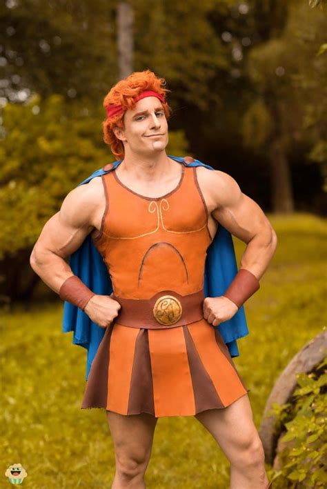 Pin By Pol Gallifa On Festa Nuuu 25 Hercules Costume Cosplay