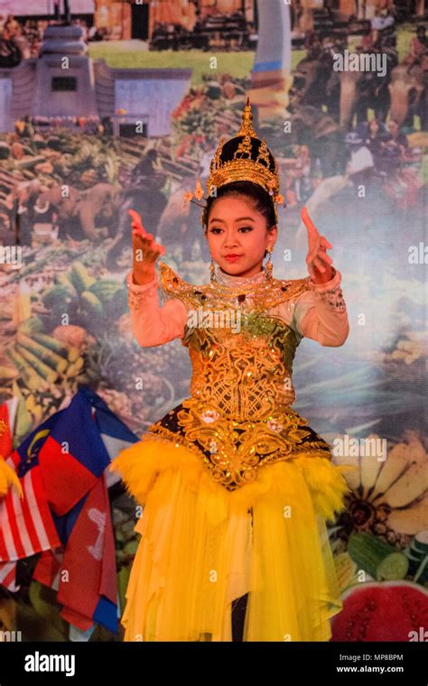 traditional thai Dance at the traditional Elephant Round Up Festival in ...