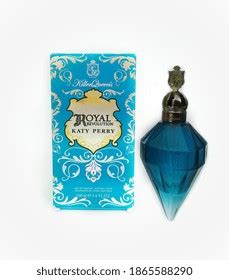 Katy Perry Perfume Photos, Images and Pictures