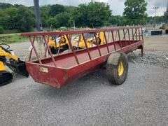 Farmco X Feeder Wagon Rogers Community Auction Inc