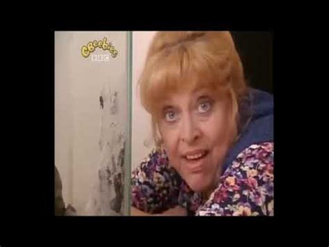 Come Outside: Series 2: Spiders - YouTube