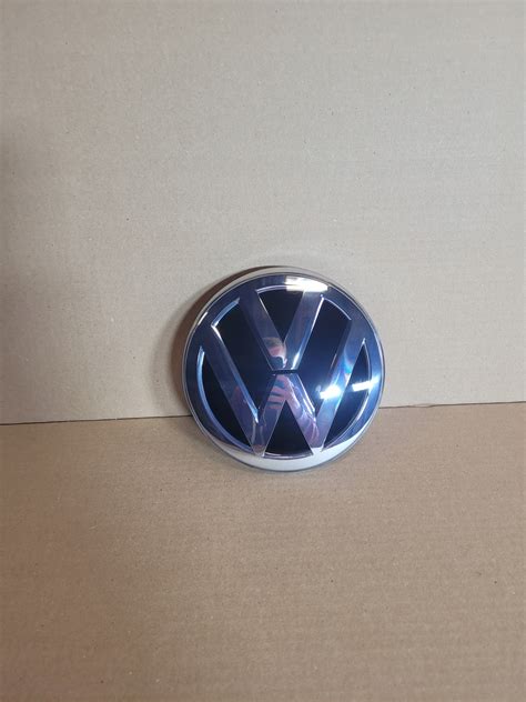 VW CADDY 2K5 ZNACZEK LOGO EMBLEMAT POD RADAR 2K5853601A za 350 zł z