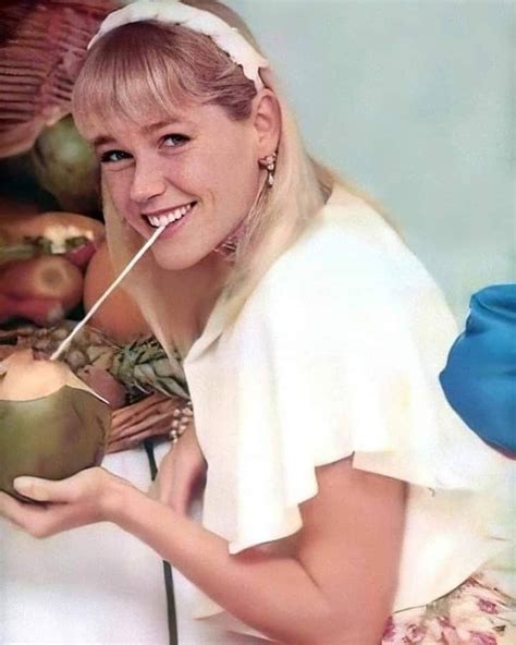 Pin De Ana Alice Barbosa Em Xuxa 2 Fotos Da Rainha Xuxa E Sasha