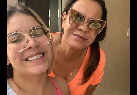 Foto Mãe De Marília Mendonça Falou Sobre O Vazamento Das Fotos Do