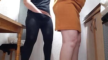 Dos Amas De Casa Se Turnaron Para Masturbarse Mientras Trabajaban Girls Fly Orgasm Xvideos