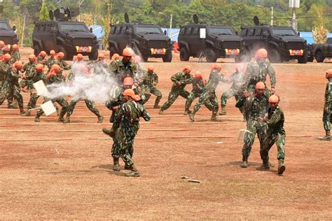 Peringati Hut Ke Korpaskhas Unjuk Kekuatan Kopasgat Komando