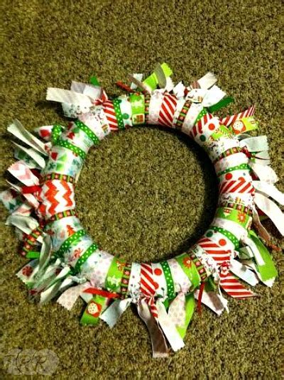 Christmas Ribbon Wreath - The Ribbon Retreat Blog