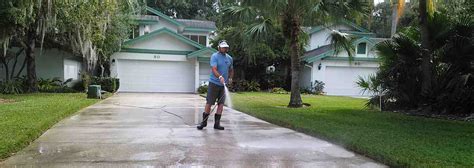 Driveway Pressure Washing | Expert Driveway Cleaning Service.