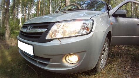 Замена передних тормозных колодок. — Lada Гранта (1G), 1,6 л, 2013 года ...