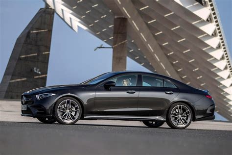 2019 Mercedes-AMG CLS53 packs beauty, brains and brawn - CNET