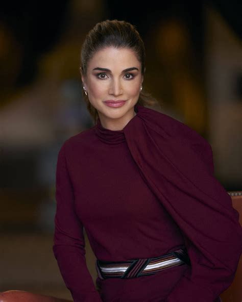 Photo Portrait Officiel De La Princesse Rania De Jordanie Pour Son