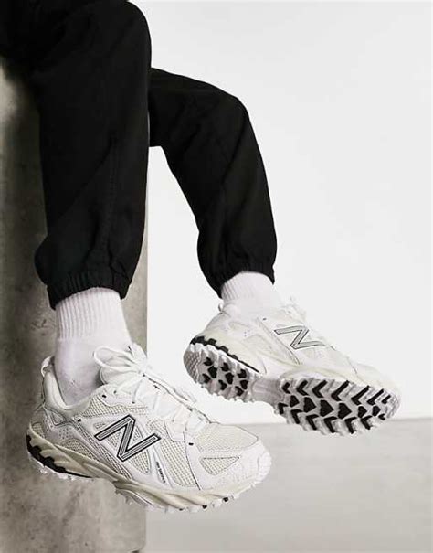 New Balance 610 sneakers in white | ASOS