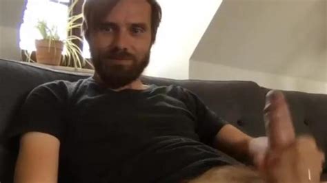 Germanguy Jerkoff On Cam While His Wife Not Home Porn Videos