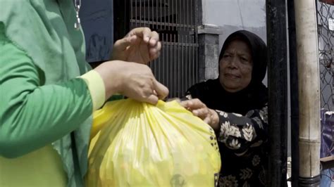 PLN Peduli Eps 4 Bank Sampah Induk Kota Bandung Eceng Gondok Jawa