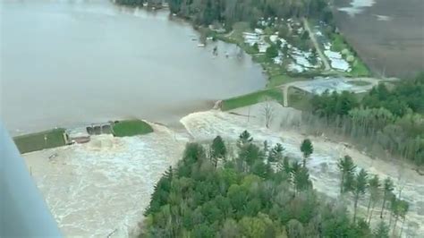 Michigan Dams Breached Forcing Thousands To Evacuate And Leaves Towns