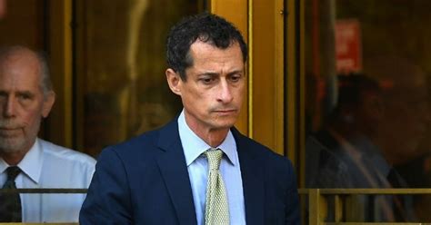 Judge Forces Anthony Weiner To Register As Sex Offender