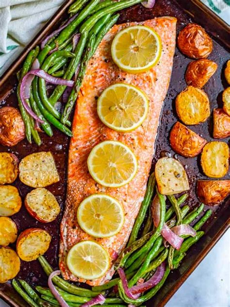 One-Pan Meals for Your Busiest Nights of the Week | The Everygirl