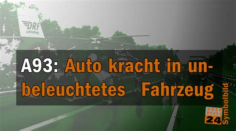 Auto Kracht In Unbeleuchtetes Fahrzeug Oberpfalz