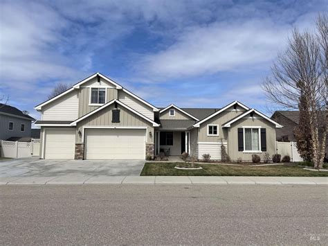 2154 W Bellagio Dr Meridian Id 83646 Mls 98873445 Redfin