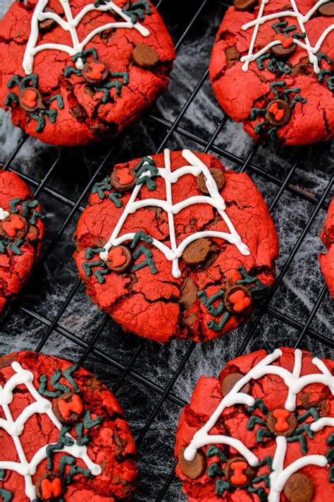 Red Velvet Halloween Spider Cookies Recipe Life Love Liz