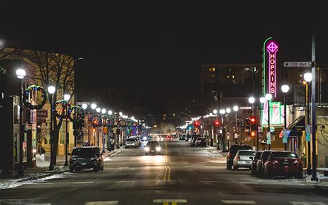 Hopkins-Mainstreet - Best Minnesota Town