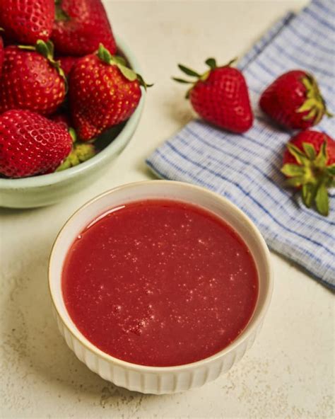 Strawberry Glaze Recipe With Fresh Strawberries The Kitchn