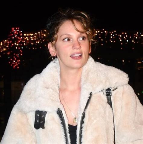 Farah Zeynep Abdullah yeni bir aşka yelken mi açtı Magazin Haberleri