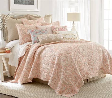 Levtex Home Spruce Coral Quilt Set King Quilt Two King Pillow Shams