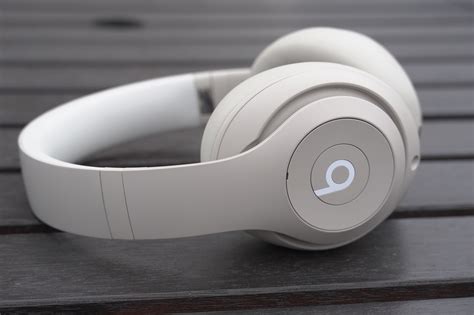 Beats Studio Pro GearOpen