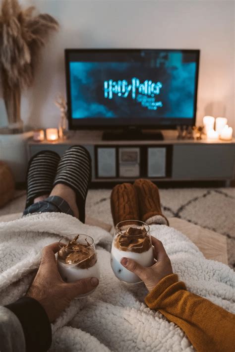 How To Have A Successful Movie Date Night At Home