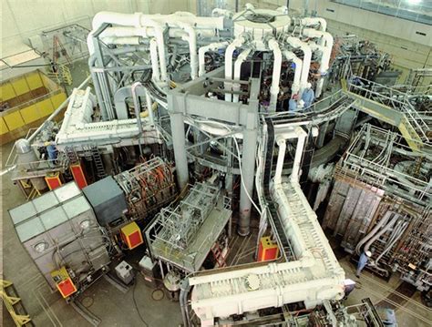 tokamak reactor Archives - Universe Today