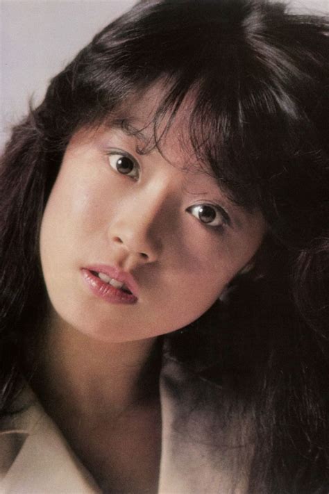 Pin On 中森明菜 Japanese Pop Culture Pop Culture Celebrities