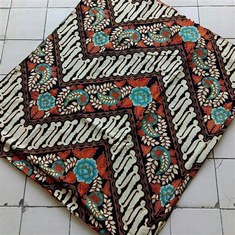 Jual Kain Batik Solo Alusan Parang Gunung Kembang Putih Primissima