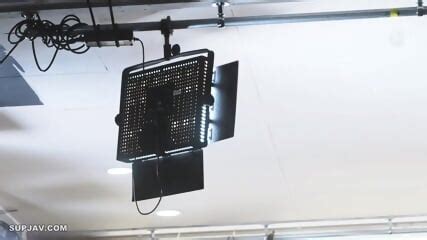 Nude Model Ntr Shocking Wife Drowning In Shame Cheating Video Yuka Oshima