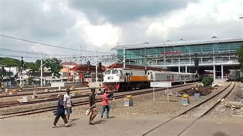 Tambahan Slo Gmr Gambir Solo Balapan Melintas Stasiun Bekasi Youtube