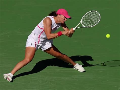 Indian Wells Iga Swiatek Gets Revenge Over Linda Noskova Caroline